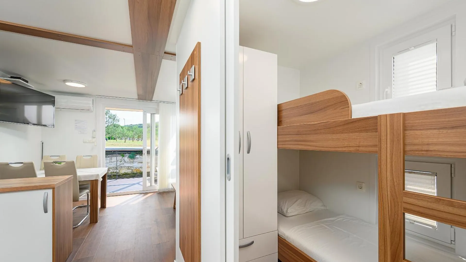House Boat - Floating House Sofia Hotel Pula 0*,